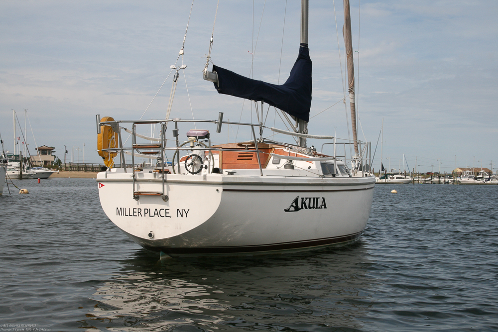 Akula 2010 new logo and graphics  ~~  on our mooring 113 in Mt. Sinai harbor